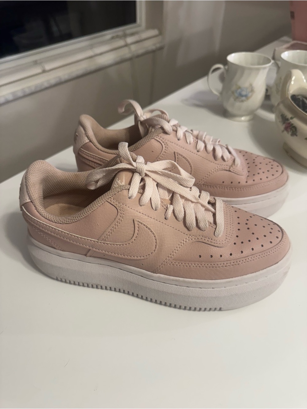 Nike Women’s Air Force 1 Platform in Blush Pink